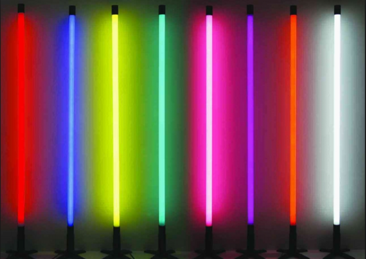 Цветная светодиодная. Люминесцентные лампы трубки неон. Люминесцентные лампы цветные. Светодиодная лампа длинная цветная. Разноцветная лампа.